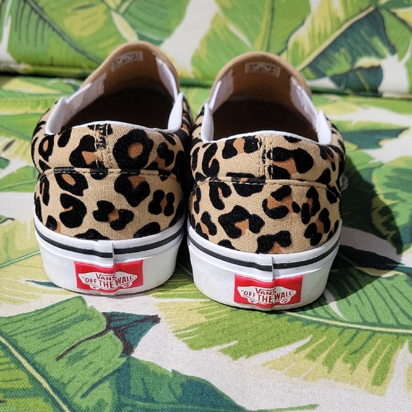 Vans Slip-On Sneakers Leopard Print Tan Black - Picture 6 of 6